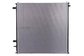 Радиатор охлаждения двигателя TGX 81061010079